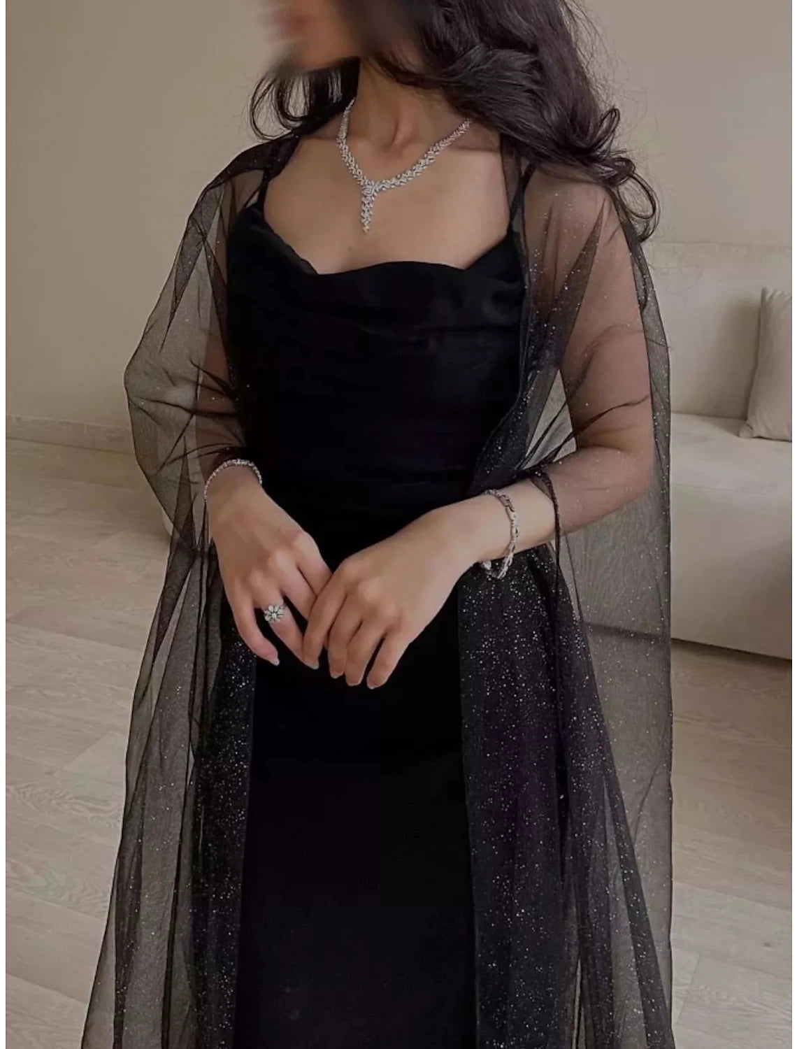 Vestido de noche elegante, de corte tubo, color negro, formal, largo hasta los tobillos, sin mangas, tirantes finos, de gasa con lentejuelas, 2025